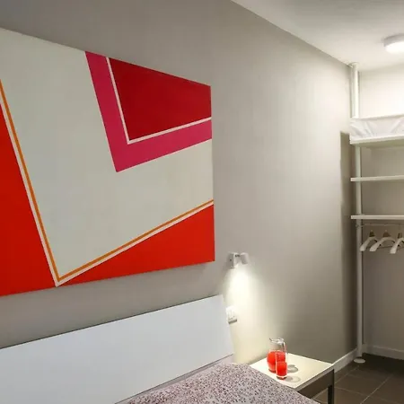 Warmup - Parcheggio Incluso Nella Corte Interna Bed & Breakfast 3*