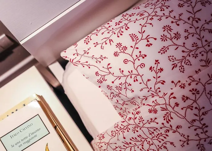 Alojamento de Acomodação e Pequeno-almoço Warmup - Parcheggio Incluso Nella Corte Interna