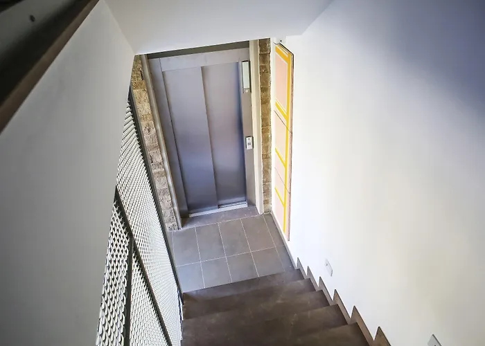 Warmup - Parcheggio Incluso Nella Corte Interna 4*